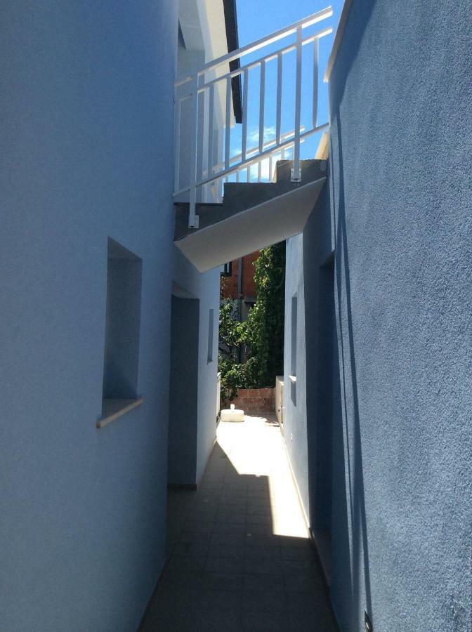Apartments Duvan Zavalatica Kültér fotó